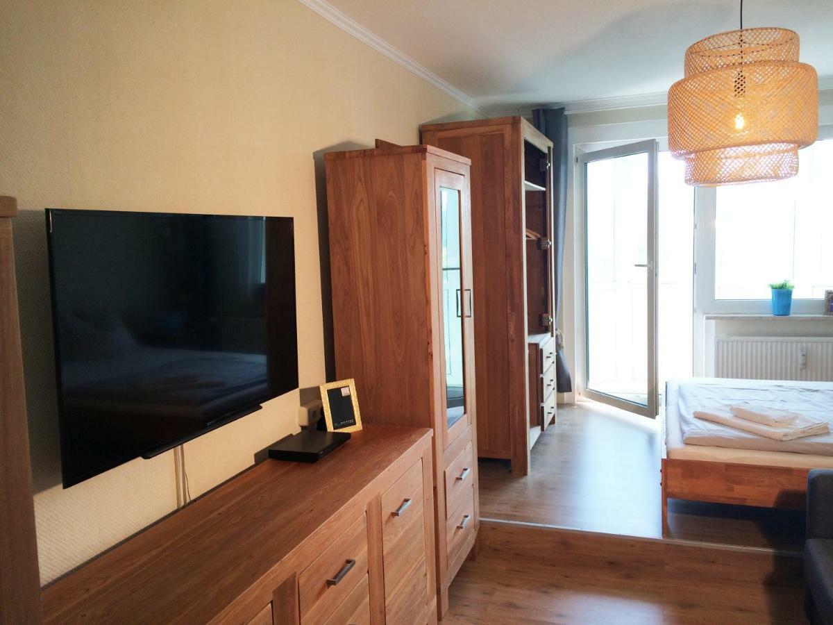 Apartment Anna เคมนิตซ์ ภายนอก รูปภาพ